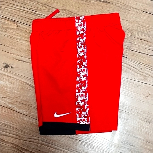 Nike Boy's Dri-Fit Training Shorts | 7(L) | University Red, White, Black - Picture 2 of 4